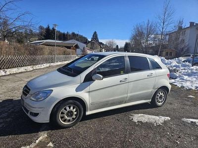 Gebraucht Mercedes B170 116 PS (85 kW) 2008 Weiß Van / Kleinbus