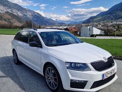 gebraucht Skoda Octavia Combi RS 2,0 TDI Green tec DSG