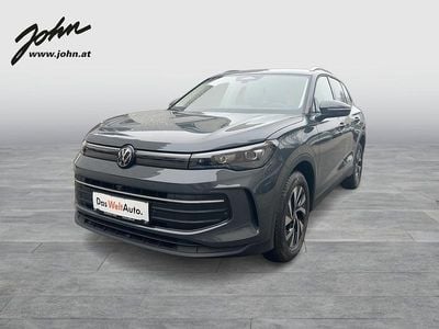 Mittelgrau metallic Neu 2025 VW Tiguan SUV | € 39.990 (Superpreis)