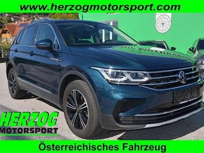 Blau Gebraucht 2022 VW Tiguan Elegance SUV | € 27.440 (Guter Preis)
