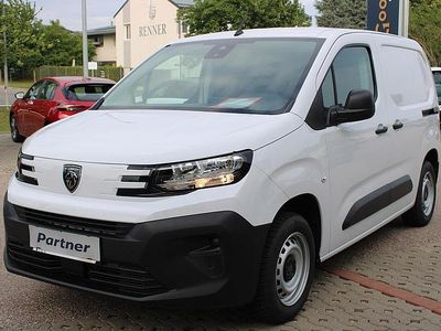 Weiß Gebraucht 2024 Peugeot Partner Premium Van / Kleinbus | € 20.900 (Etwas zu teuer)