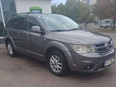 Gebraucht Fiat Freemont Lounge 170 PS (125 kW) 2012 Grau SUV