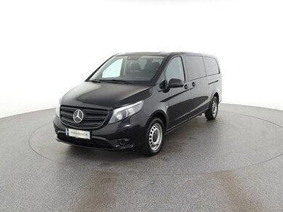 Obsidianschwarz meta Gebraucht 2022 Mercedes Vito Van | € 75.588