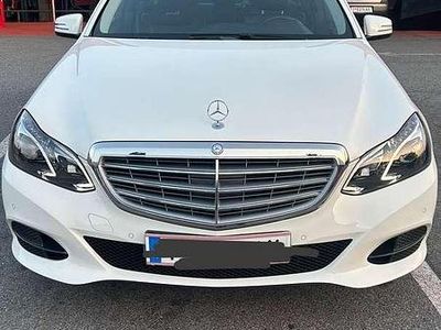 Gebraucht 2015 Mercedes E200 Avantgarde Limousine | € 7.500