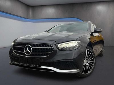 Grau Gebraucht 2023 Mercedes E220 Kombi | € 38.990