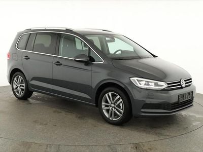Neu VW Touran Comfortline 150 PS (110 kW) 2025 Van / Kleinbus