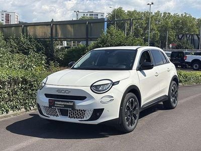 Neu Fiat 600E La Prima 114 kW (156 PS) 2025 Weiß SUV