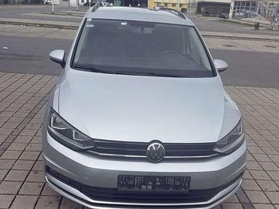 Gebraucht VW Touran Trendline 116 PS (85 kW) 2018 Van / Kleinbus