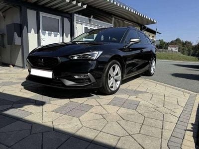 Schwarz Gebraucht 2020 Seat Leon FR Kombi | € 19.800
