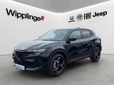 Neu Alfa Romeo Junior Edizione Speciale 136 PS (100 kW) 2026 Schwarz SUV
