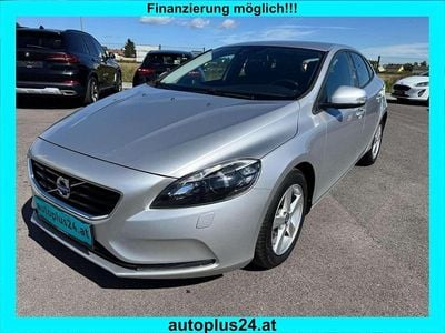 Silber Gebraucht 2015 Volvo V40 Kinetic Kombi | € 10.990 (Fairer Preis)