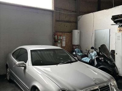 Gebraucht 1999 Mercedes CLK200 Elegance Coupé | € 2.800