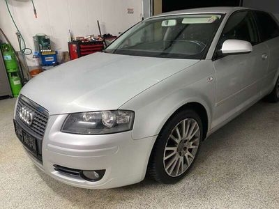 gebraucht Audi A3 Attraction 20 TDI DPF