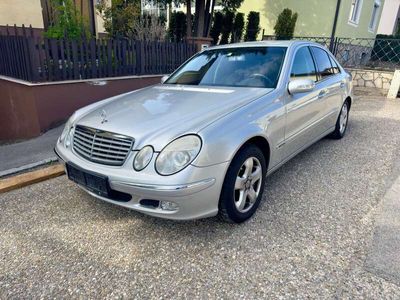 Mercedes E220