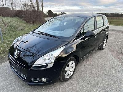 Schwarz Gebraucht 2011 Peugeot 5008 Van / Kleinbus | € 3.499 (Fairer Preis)
