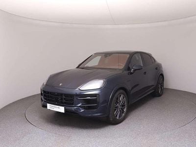 Dunkelblau metallic Gebraucht 2025 Porsche Cayenne S E-Hybrid SUV | € 139.900 (Superpreis)