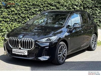 Schwarz Gebraucht 2025 BMW 230 Shadowline Kombi | € 49.980