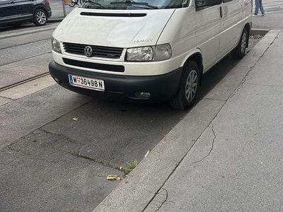 Gebraucht VW Multivan 88 PS (64 kW) 2002 Weiß Van