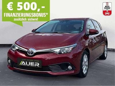 Rot Gebraucht 2018 Toyota Auris Edition Limousine | € 10.990 (Fairer Preis)