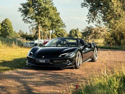Schwarz Gebraucht 2024 Ferrari 296 Cabrio | € 405.000