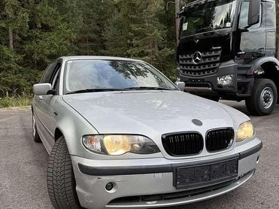 Gebraucht 2005 BMW 320 Kombi | € 990