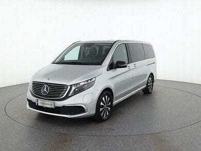 Silber Gebraucht 2024 Mercedes EQV300 Avantgarde Van / Kleinbus | € 53.988 (Fairer Preis)