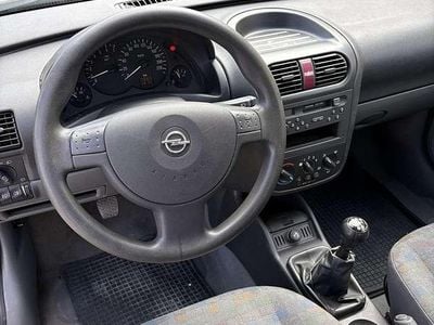 Gebraucht 2001 Opel Corsa Comfort Limousine | € 2.000