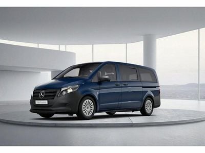 Blau Gebraucht 2025 Mercedes Vito Van / Kleinbus | € 67.188