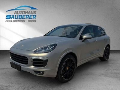 Weiß Gebraucht 2016 Porsche Cayenne S SUV | € 36.990