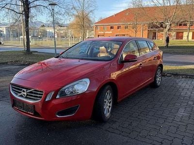 Gebraucht Volvo V60 Summum 215 PS (158 kW) 2011 Kombi