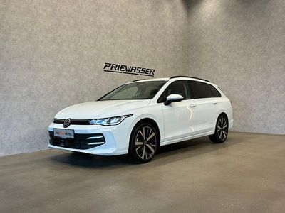 Weiss normal Gebraucht 2025 VW Golf VIII Business Kombi | € 33.175
