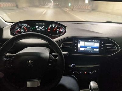 gebraucht Peugeot 308 SW 308 1,6 HDi 92 FAP Active Active