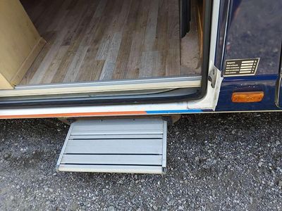 Blau Gebraucht 2012 Peugeot Boxer Van | € 21.000