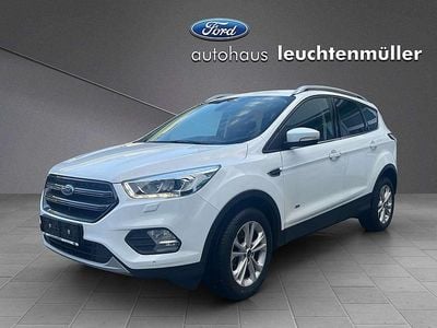 Weiß Gebraucht 2017 Ford Kuga Titanium SUV | € 18.990 (Fairer Preis)