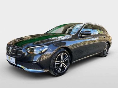 Grau Gebraucht 2023 Mercedes E220 Avantgarde Kombi | € 39.790 (Superpreis)