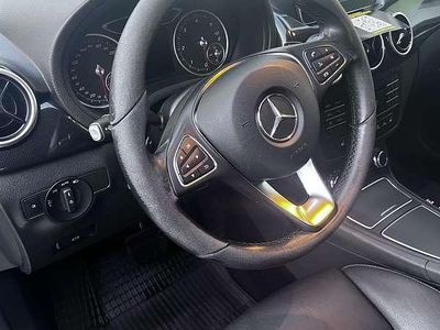 Grau Gebraucht 2017 Mercedes 180 Limousine | € 12.900 (Etwas zu teuer)