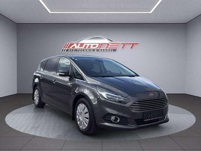 Gebraucht Ford S-MAX Titanium 150 PS (110 kW) 2016 Grau Van / Kleinbus