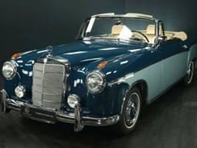 Blau Gebraucht 1957 Mercedes 220 Cabrio | € 149.500