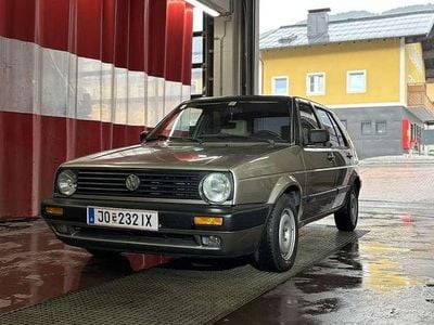 Braun Gebraucht 1990 VW Golf Limousine | € 5.500