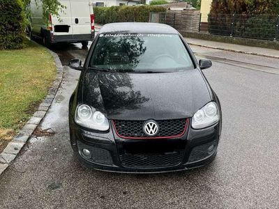 VW Golf V