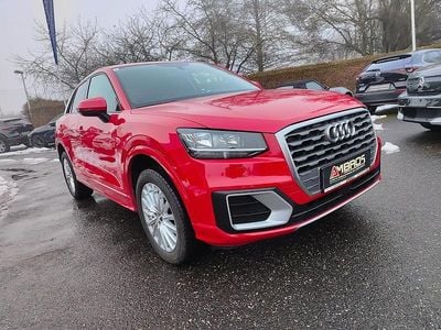 Rot Gebraucht 2017 Audi Q2 Design SUV | € 16.990 (Fairer Preis)