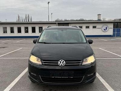 Gebraucht VW Sharan Comfortline 140 PS (102 kW) 2014 Van / Kleinbus