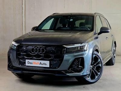 Grau Gebraucht 2025 Audi Q7 S-Line SUV | € 96.990