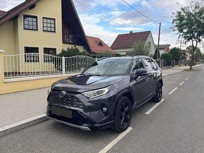 Gebraucht 2018 Toyota RAV4 Hybrid Comfort SUV | € 17.000 (Fairer Preis)