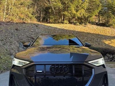 Gebraucht Audi e-tron Sportback 158 kW (215 PS) 2022 Grau SUV