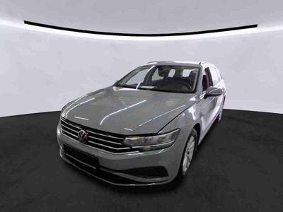Grau Gebraucht 2022 VW Passat Business Kombi | € 24.987 (Fairer Preis)