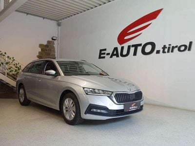 Silber Gebraucht 2024 Skoda Octavia Kombi | € 37.000 (Teuer)