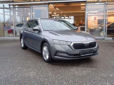 Grau Gebraucht 2023 Skoda Octavia Kombi | € 25.990 (Fairer Preis)