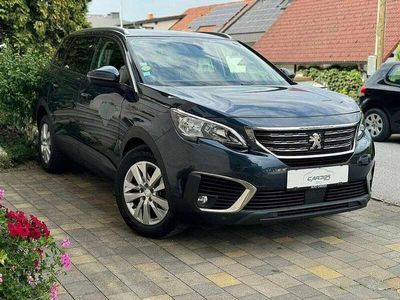 Blau Gebraucht 2018 Peugeot 5008 Allure Van / Kleinbus | € 24.890