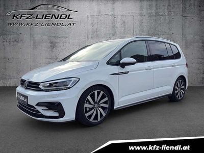 Weiß Gebraucht 2017 VW Touran Comfortline Van / Kleinbus | € 19.990 (Teuer)